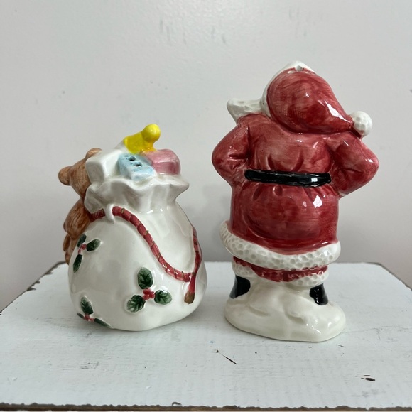 Fitz & Floyd FF Korea Santa Clause Salt And Pepper Shaker Bag Teddy Bear Clown - Picture 2 of 7